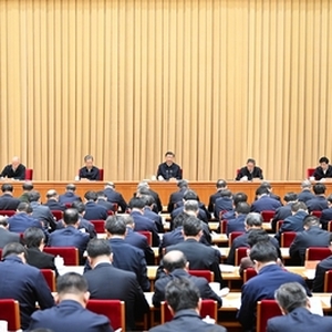 李強(qiáng)主持召開中央金融委員會(huì)會(huì)議 深入學(xué)習(xí)貫徹習(xí)近平總書記在中央金融工作會(huì)議上的重要講話精神 審議推動(dòng)金融高質(zhì)量發(fā)展相關(guān)重點(diǎn)任務(wù)分工方案